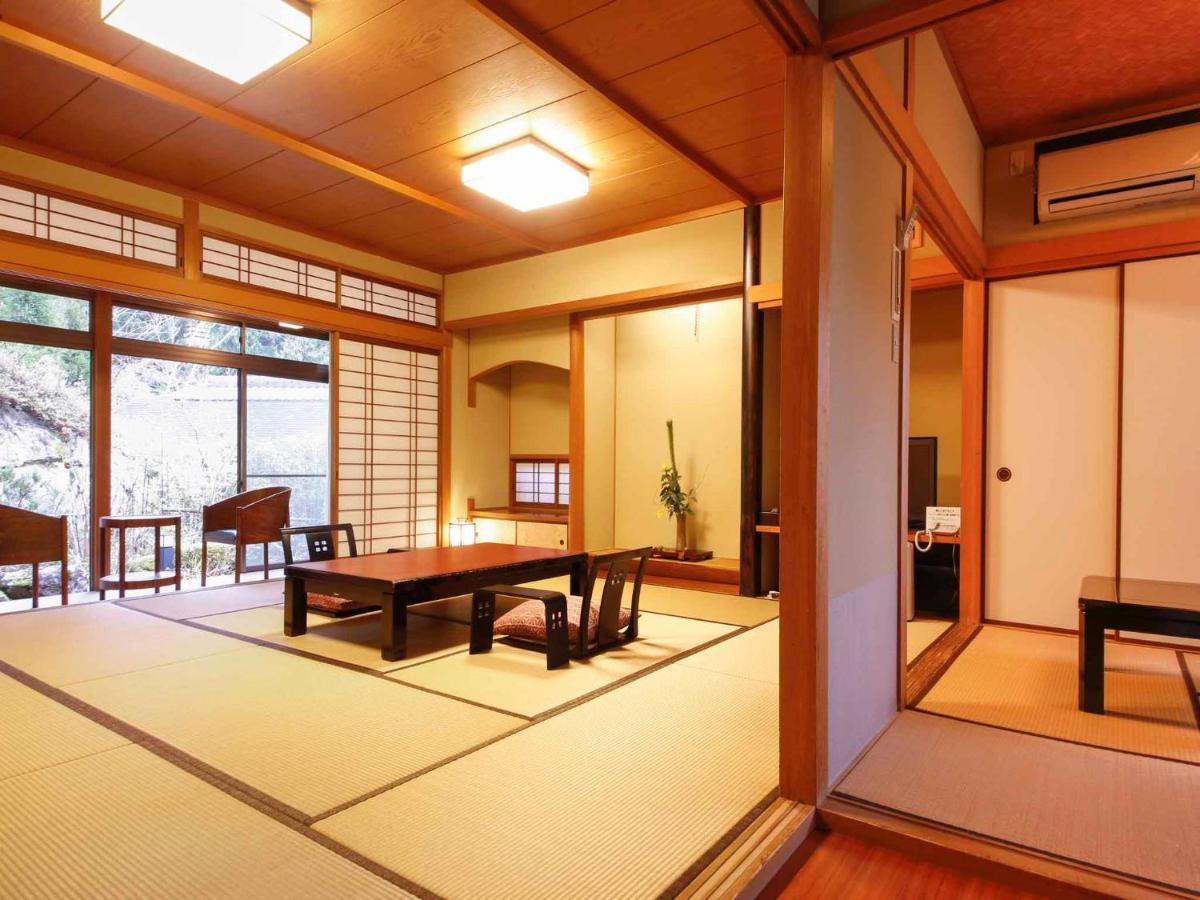 Akame Onsen Yamanoyu Yumoto Akame Sansuien Hotel Nabari Buitenkant foto